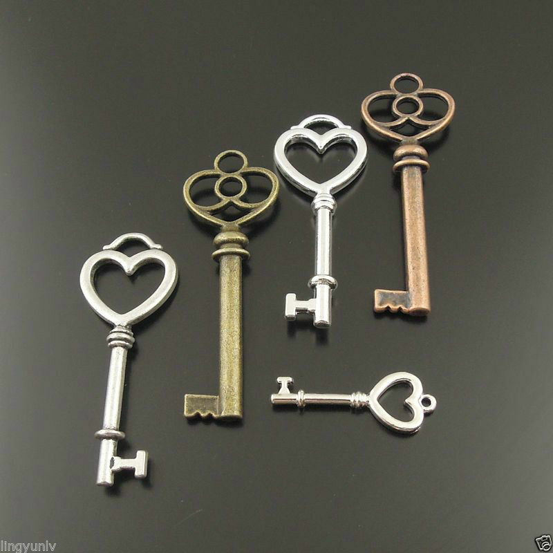 20 pcs Assorted Retro Heart Key Pendant Jewelry Making Art Crafting Alloy Charm