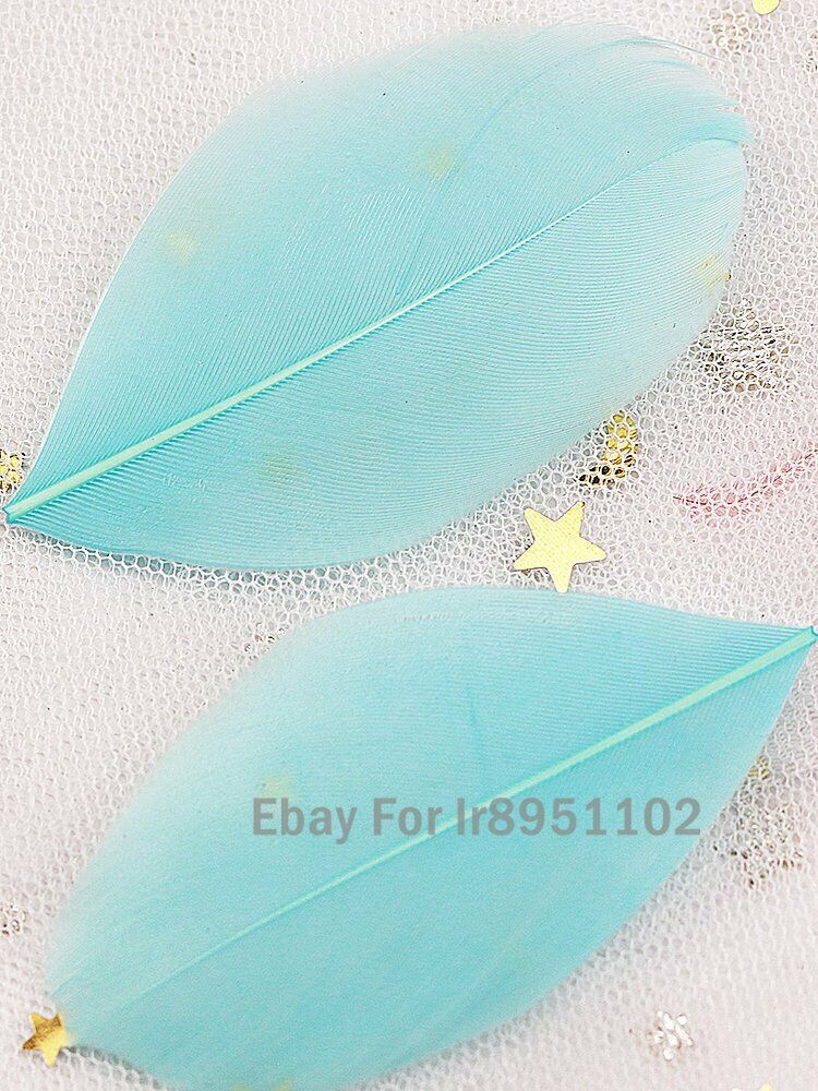 Light Blue loose Natural Hand-tearing small Goose Feather 5-7cm Decorate Craft