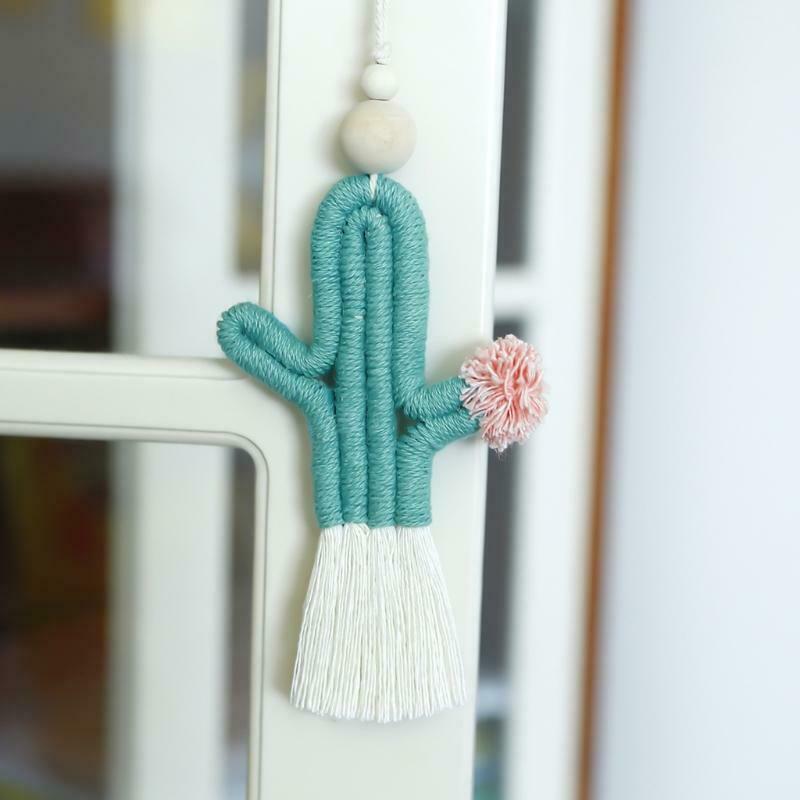 Handmade Weaving Cactus Wall Decor Wall Hanging Ornament for Home Decoration