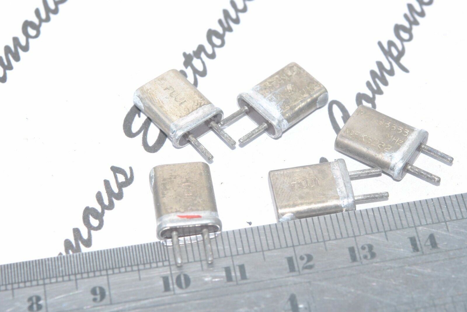1pcs - 47.93333MHZ Quartz Crystal Resonator / XTAL