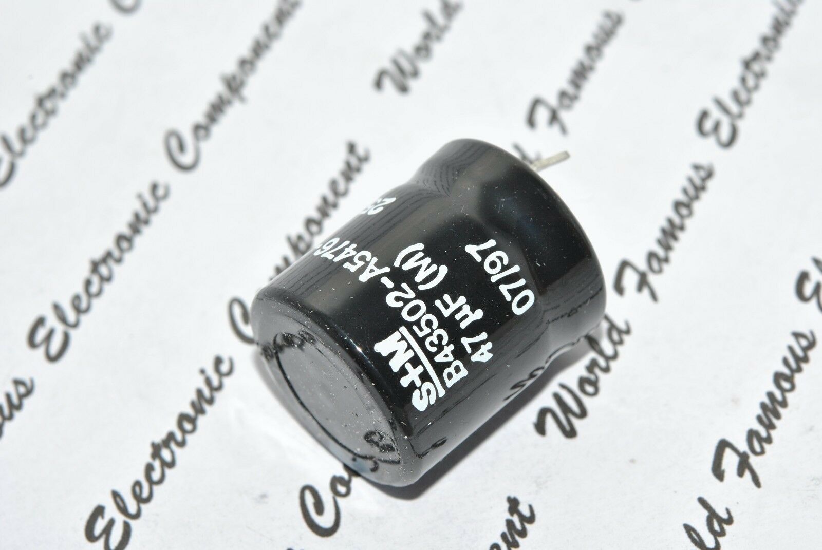 1pcs - SIEMENS 47uF (47µF) 450V Snap-In Capacitor- B43502-A5476-M