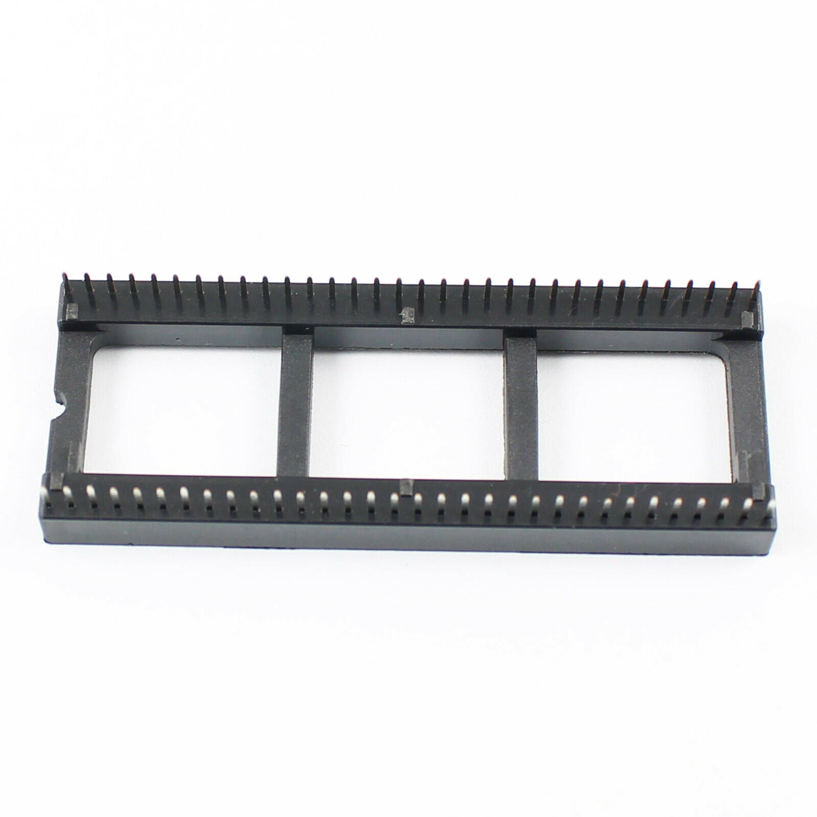 5Pcs New 1.778mm Pitch 64 Pin DIP Solder Type Wide IC Socket Adapter