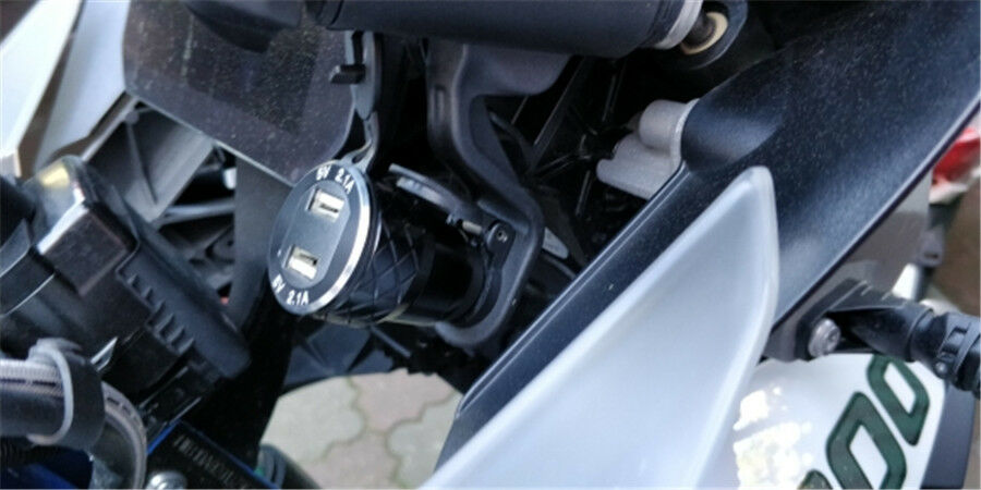 2 USB Ports 4.2A Motorcycle USB Charger For BMW Motorcycle F800/F650