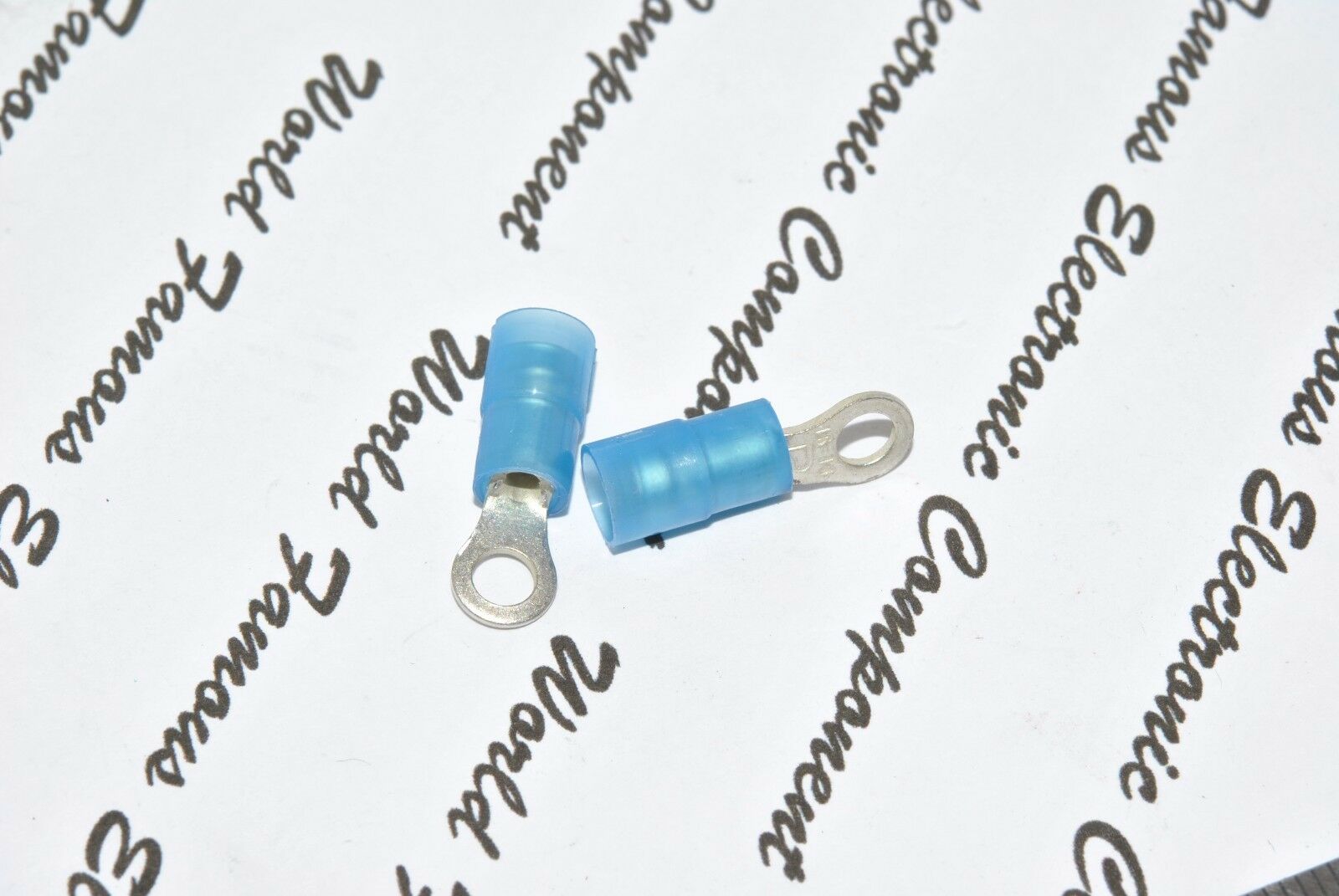 10pcs - PANDUIT PNF14-6RN-M STUD6 WIRE SIZE 18-14 PRESSURE TERMINAL CONNECTOR