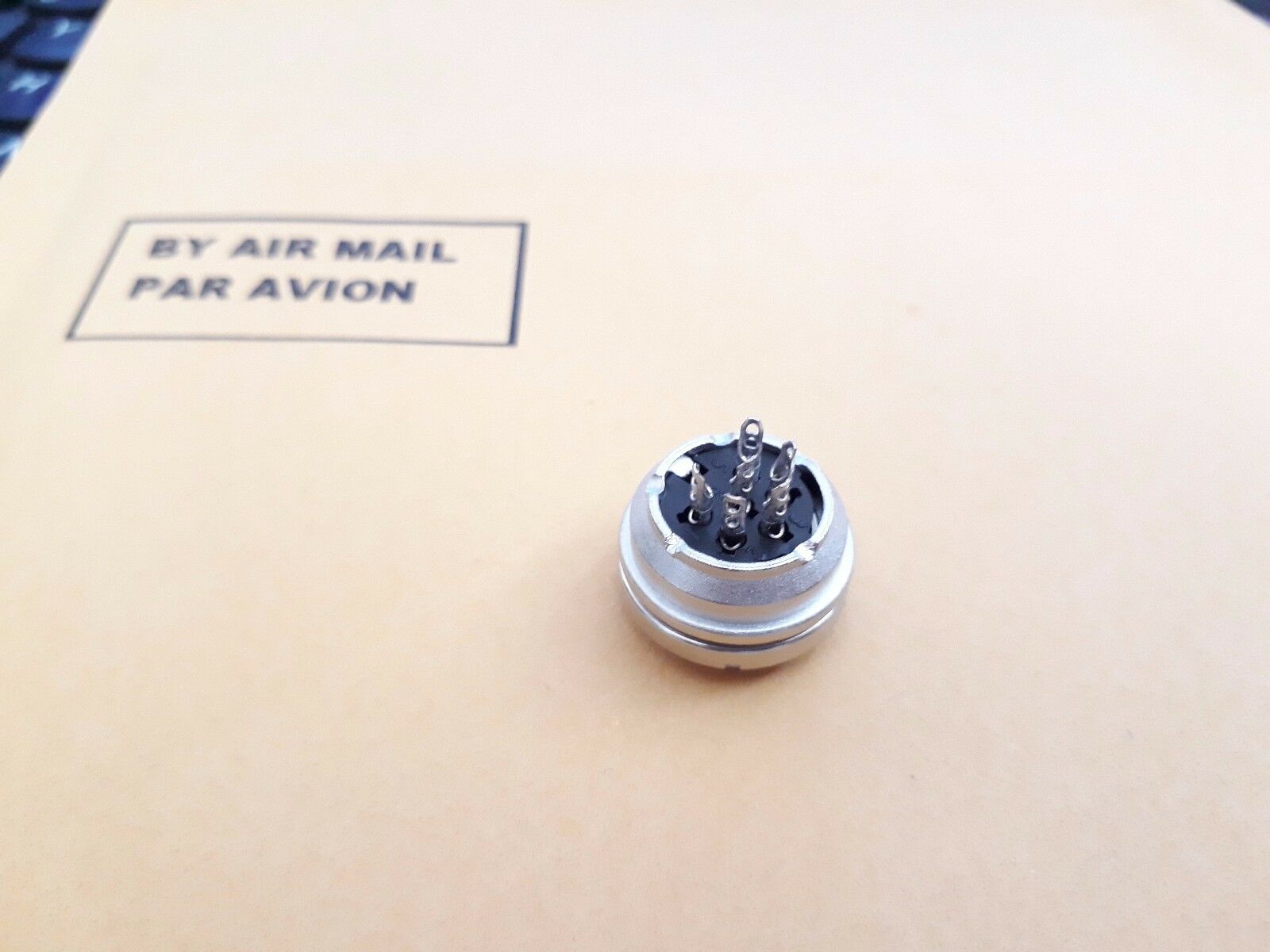 1pc AMPHENOL TUCHEL T 3403 100 Circular DIN Connector 6 Pin female; Rear Pnl Mnt