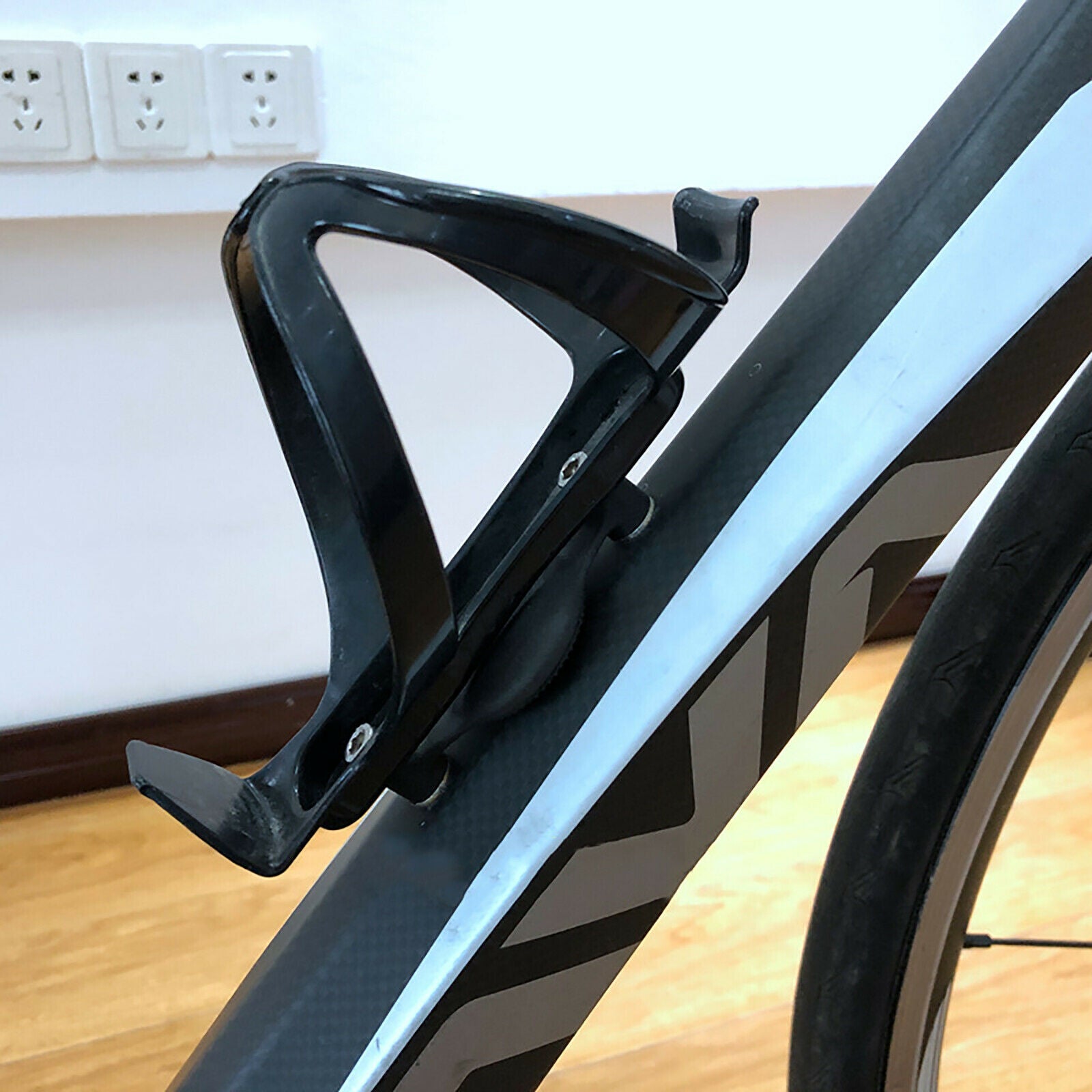 Anti-lost Device Fixing Frame Bracket for Airtag Bicycle Protective