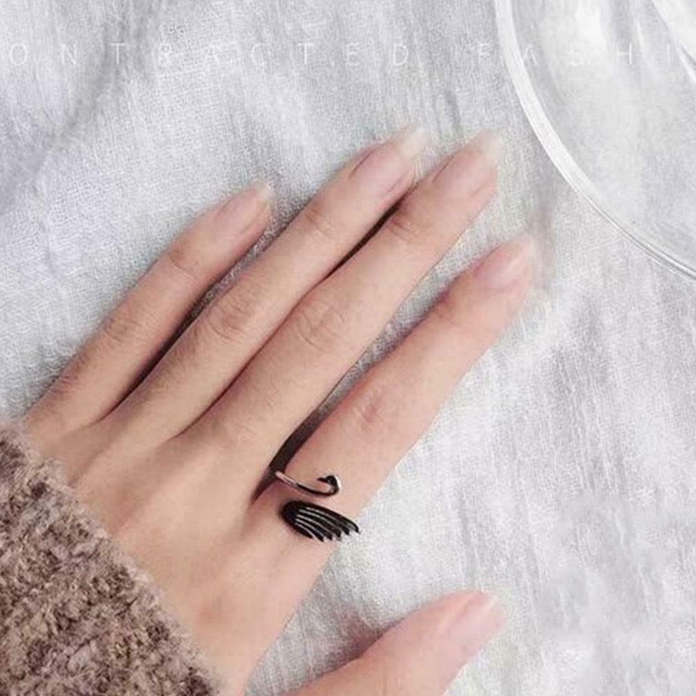 Swan Knitting Loop Crochet Ring Copper Knitting Ring Yarn Thimble Tool