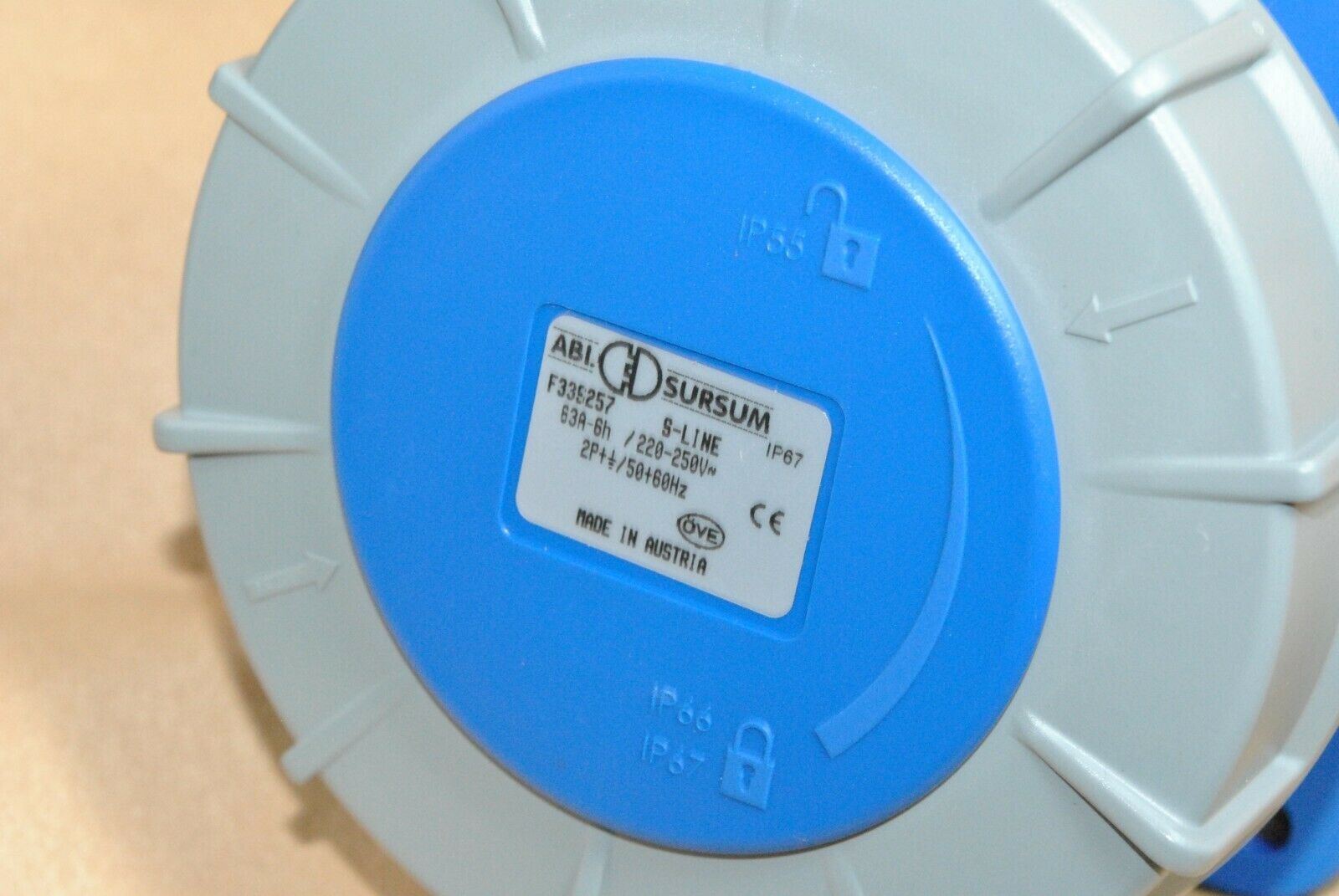 1pcs -ABL SURSUM F33S257 63A 220-250V~ IP67 CEE Pin&Sleeve