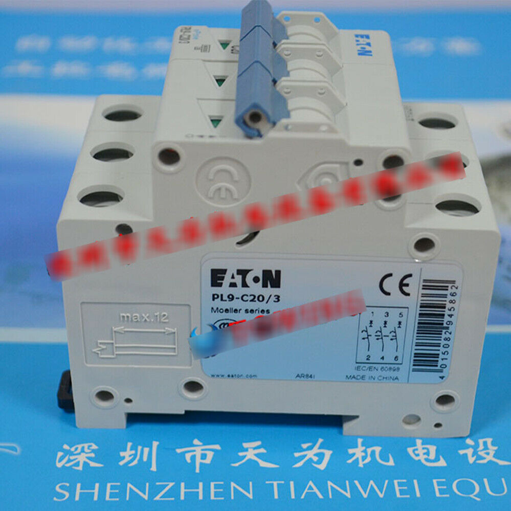 1pcs NEW Circuit Breaker PL9-C20/3