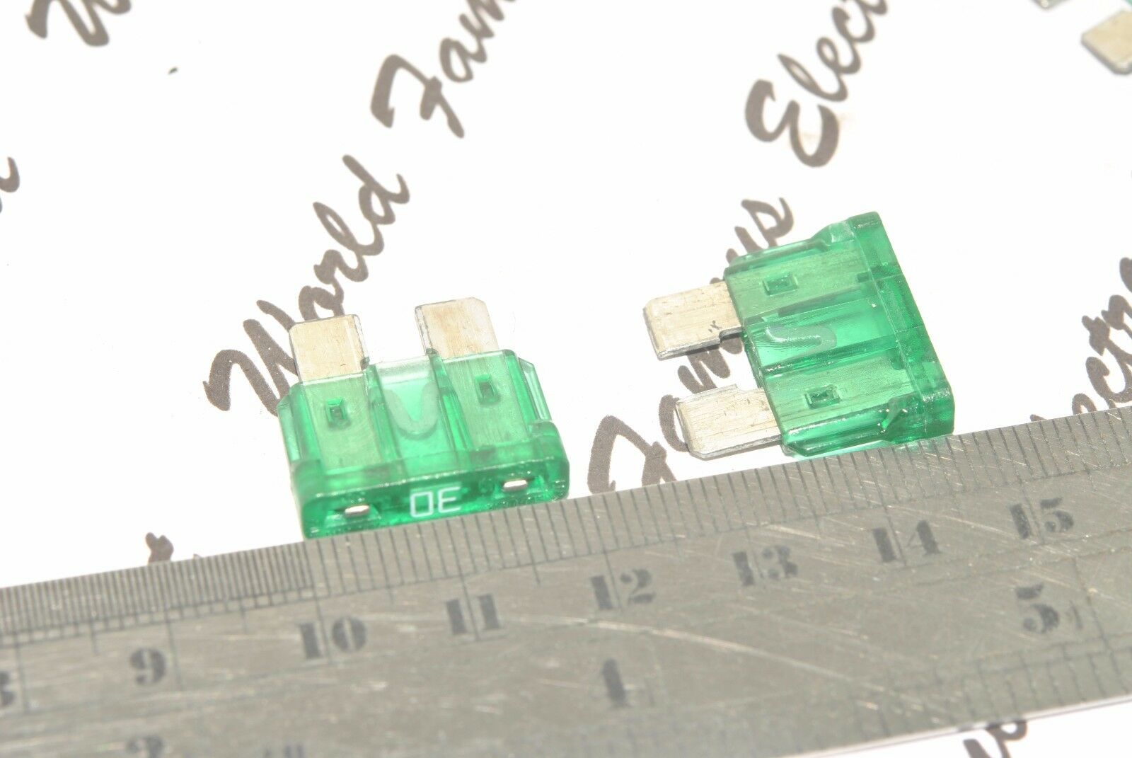 10pcs - Littelfuse 30A 0257030.PXAPC  ATO FUSE FPC:30A