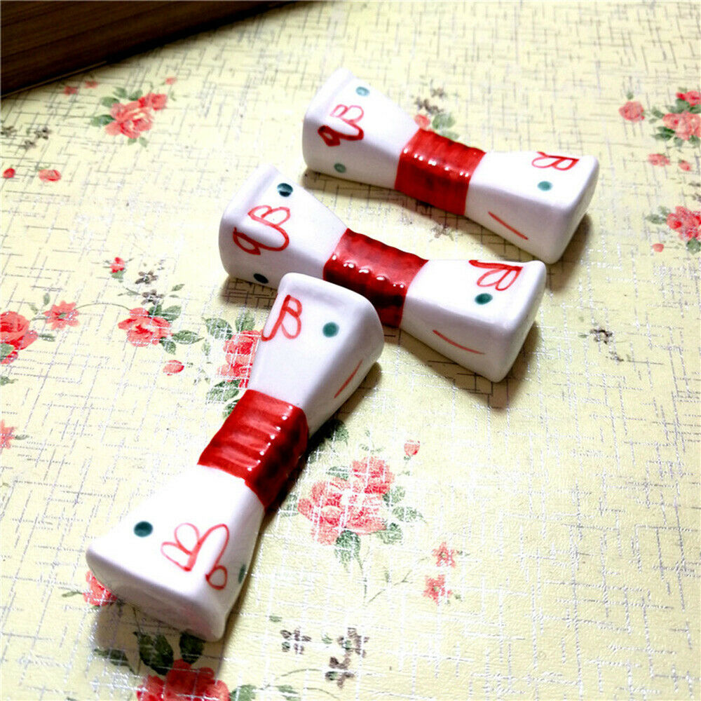 1Pc Japanese Style Porcelain Pillow Shape Chopstick Rest Rack Cutlery Pen Holder