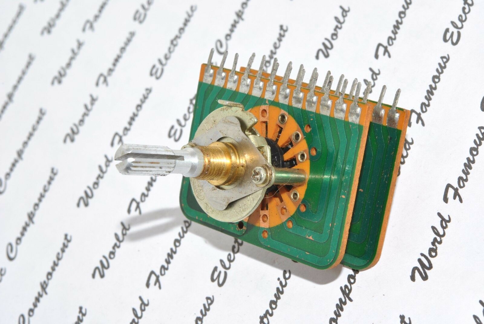 1pcs - ALPS HCN-18 Rotary 2-Wafer 4-Pole 3-Position Switch Made in JAPAN