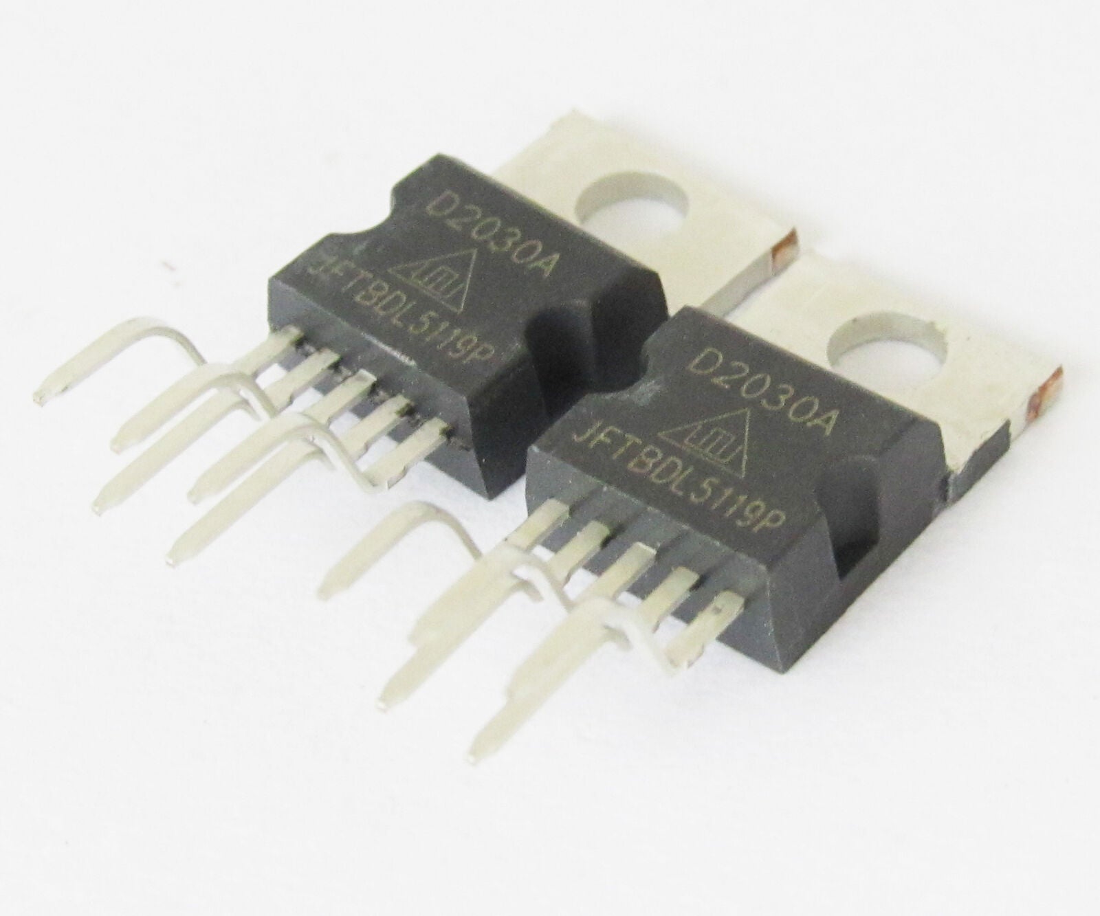 1 Pcs IC Chip D2030A, HI-FI Audio Amplifier