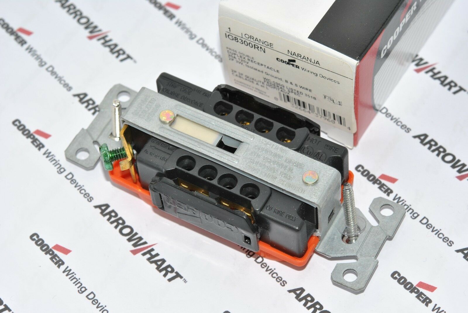1pcs-COOPER WIRING IG8300RN Isolated Premium Hospital Duplex Receptacle 20A 125V