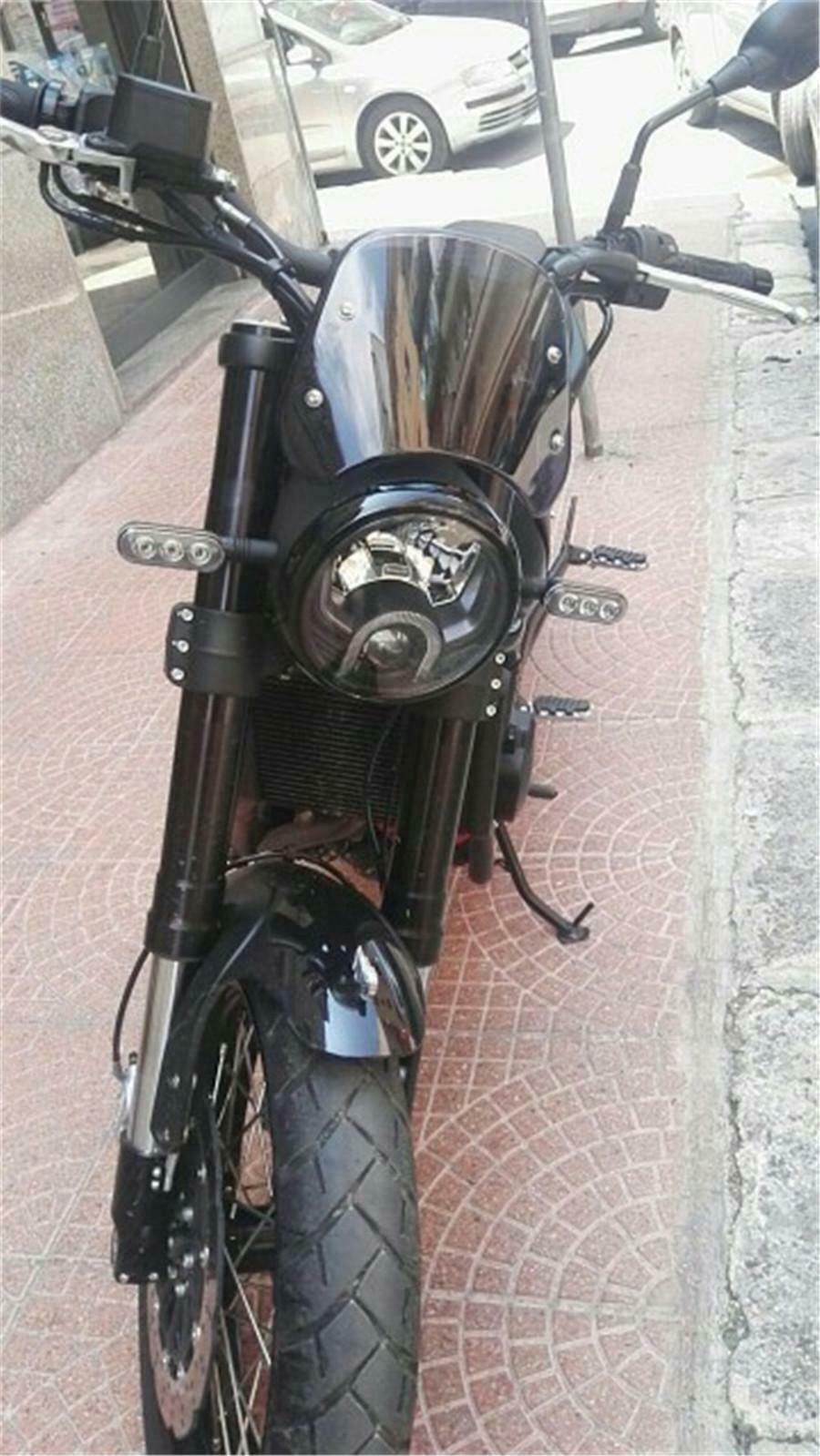Motorcycle Front Windshield Black Deflector w/ Brackets For Benelli Leoncino 500
