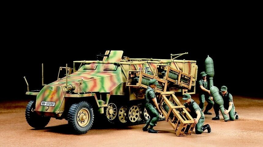 32566 Tamiya Sd.Kfz.251/1 Stuka Zu Fuss 1/48th Plastic Kit 1/48 Military