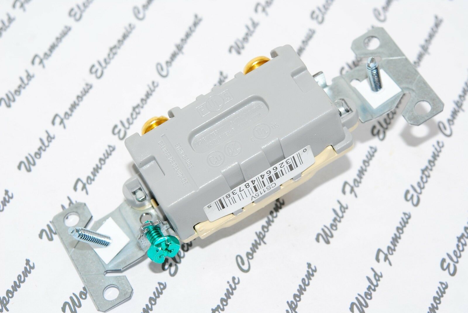 1pcs-COOPER CS115V 15A 120V/277V AC Toggle Light Switche - lvory