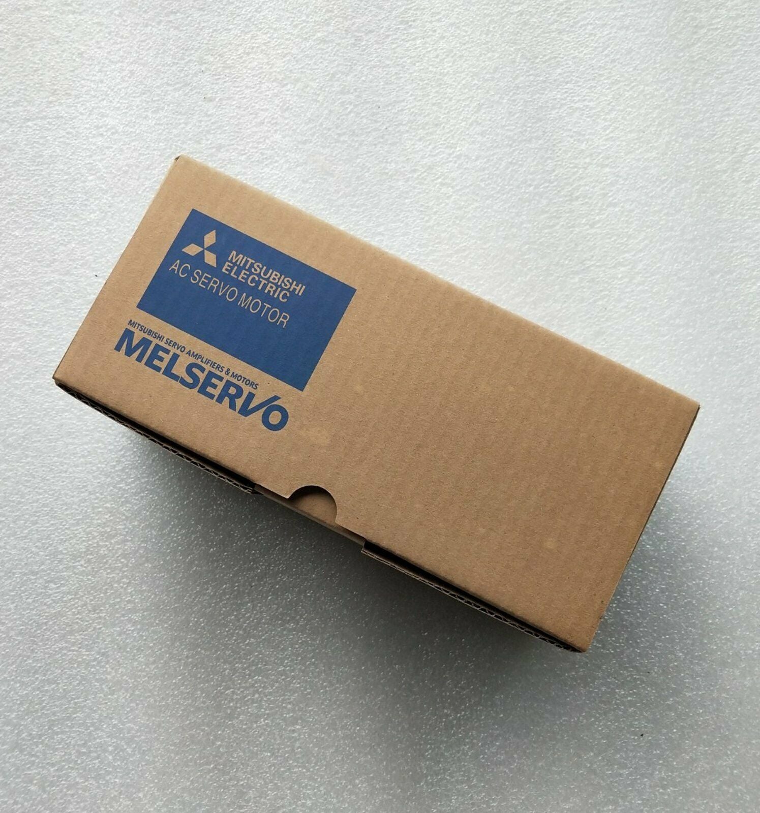New in box Mitsubishi HFKN43 AC Servo Motor HF-KN43 one year warranty