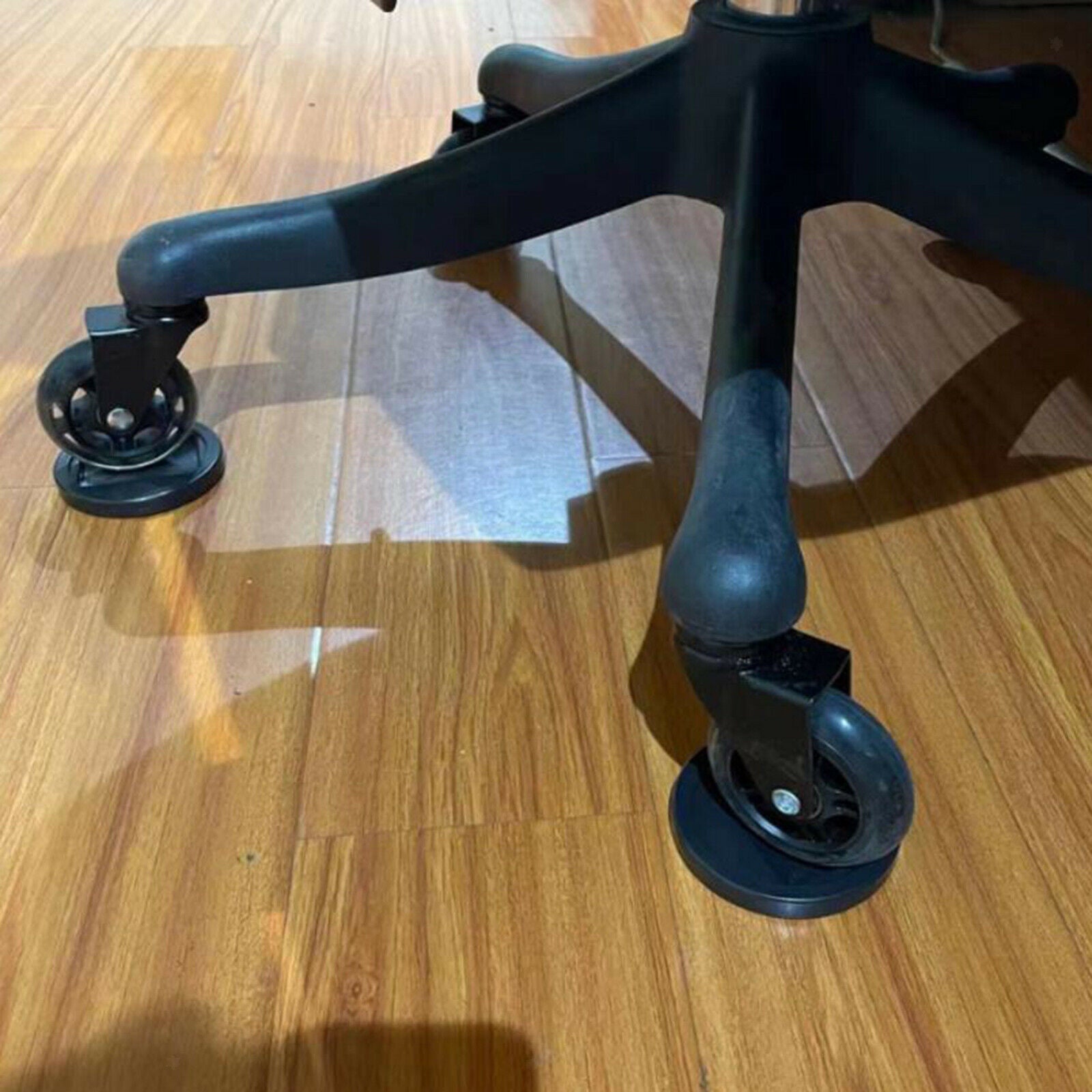 Polypropylene Chair Leg Caps Reduce Noise 8pcs Round Pad No Need to Stick