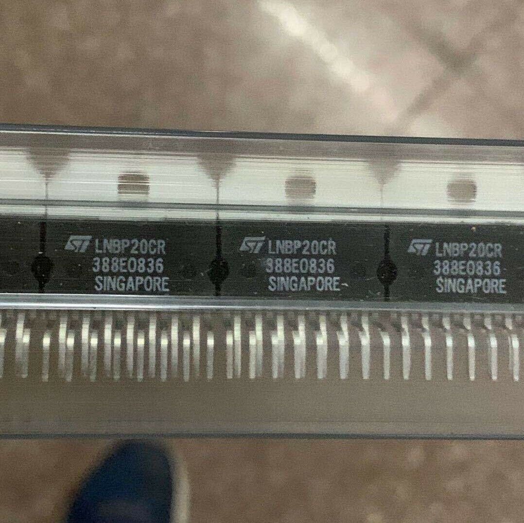 1PCS  IC ST ZIP-15 LNBP20CR