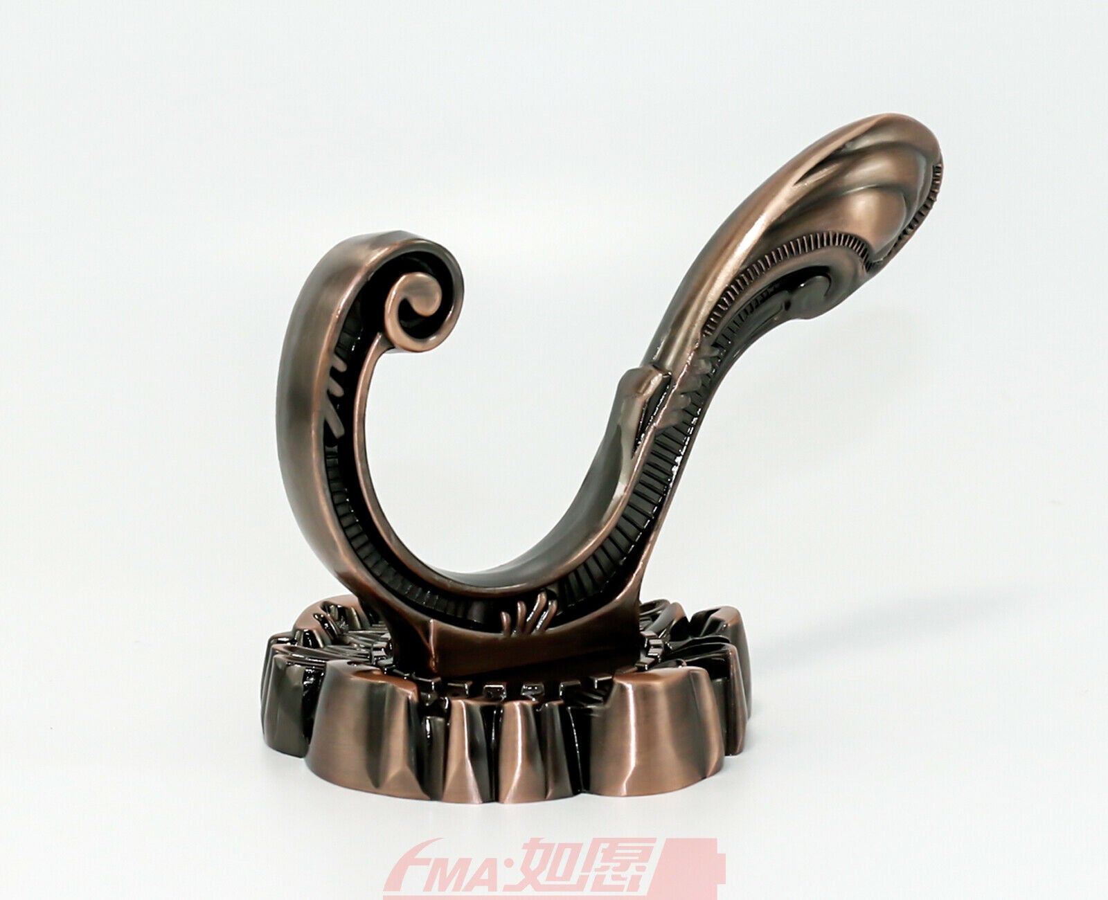 3pcs Wall Mounted Metal Hook Clasp for Clothes Hat Bag in Wall Door Wardrobe Y4