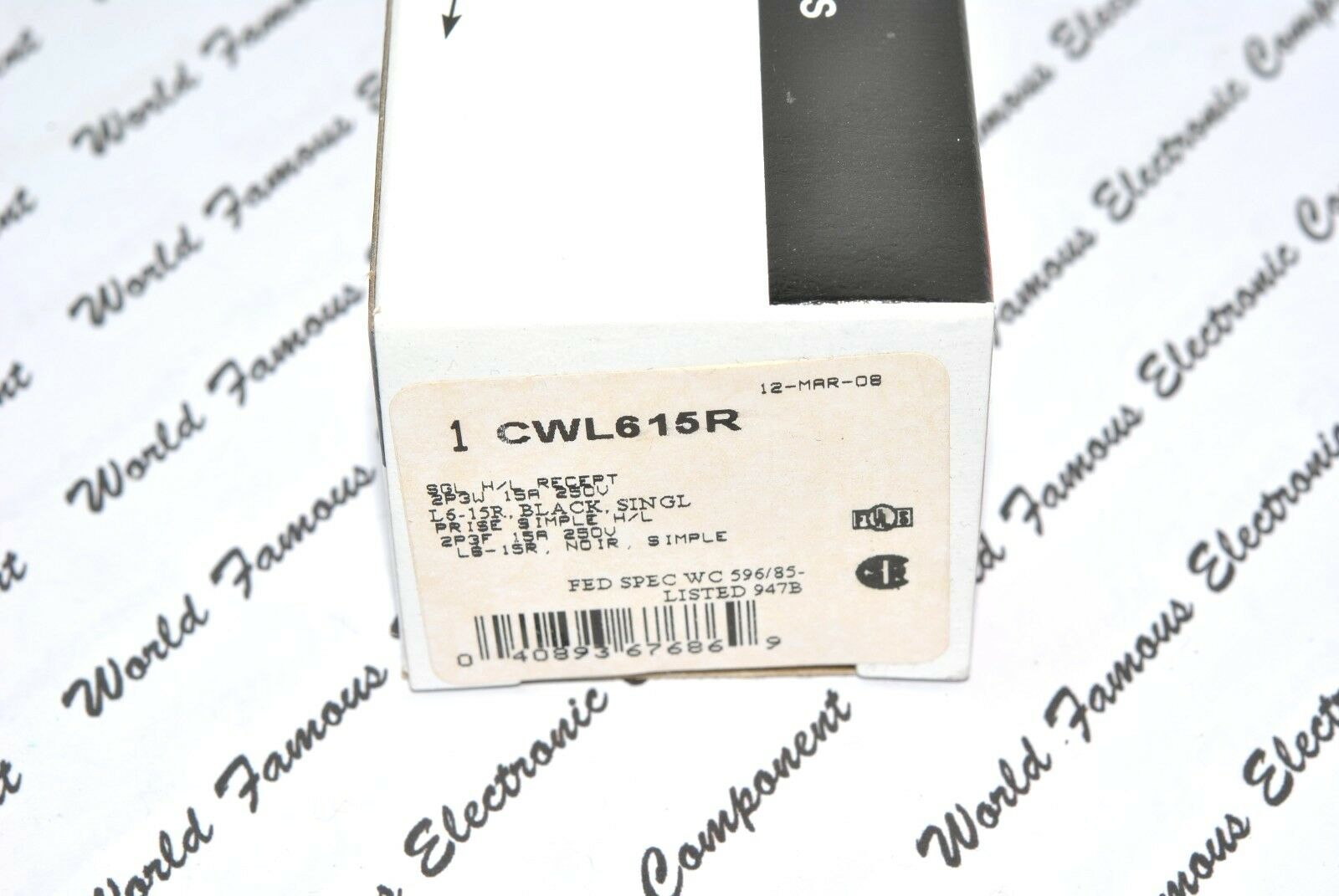 1pcs-COOPER CWL615R NEMA L6-15R 15A 250V Twist Hart-Lock Locking Receptacle