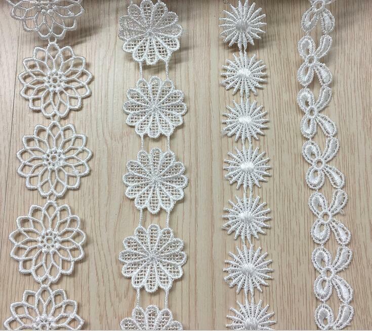 4 Yards（4pcs）White Flowers Embroidered lace Wedding dress clothing Sewing