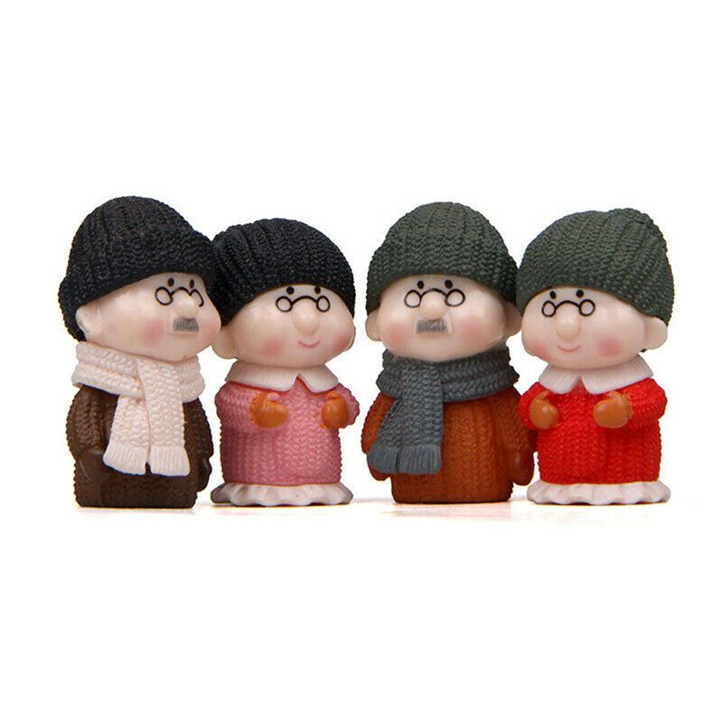 4pcs/lot  Mini Figures Grandma Grandpa Sweety Lovers Couple Ornament Figu.l8