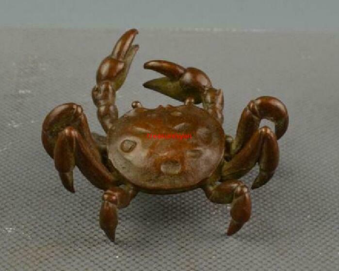 Fine China 's old copper carving the patron saint of the vivid crab