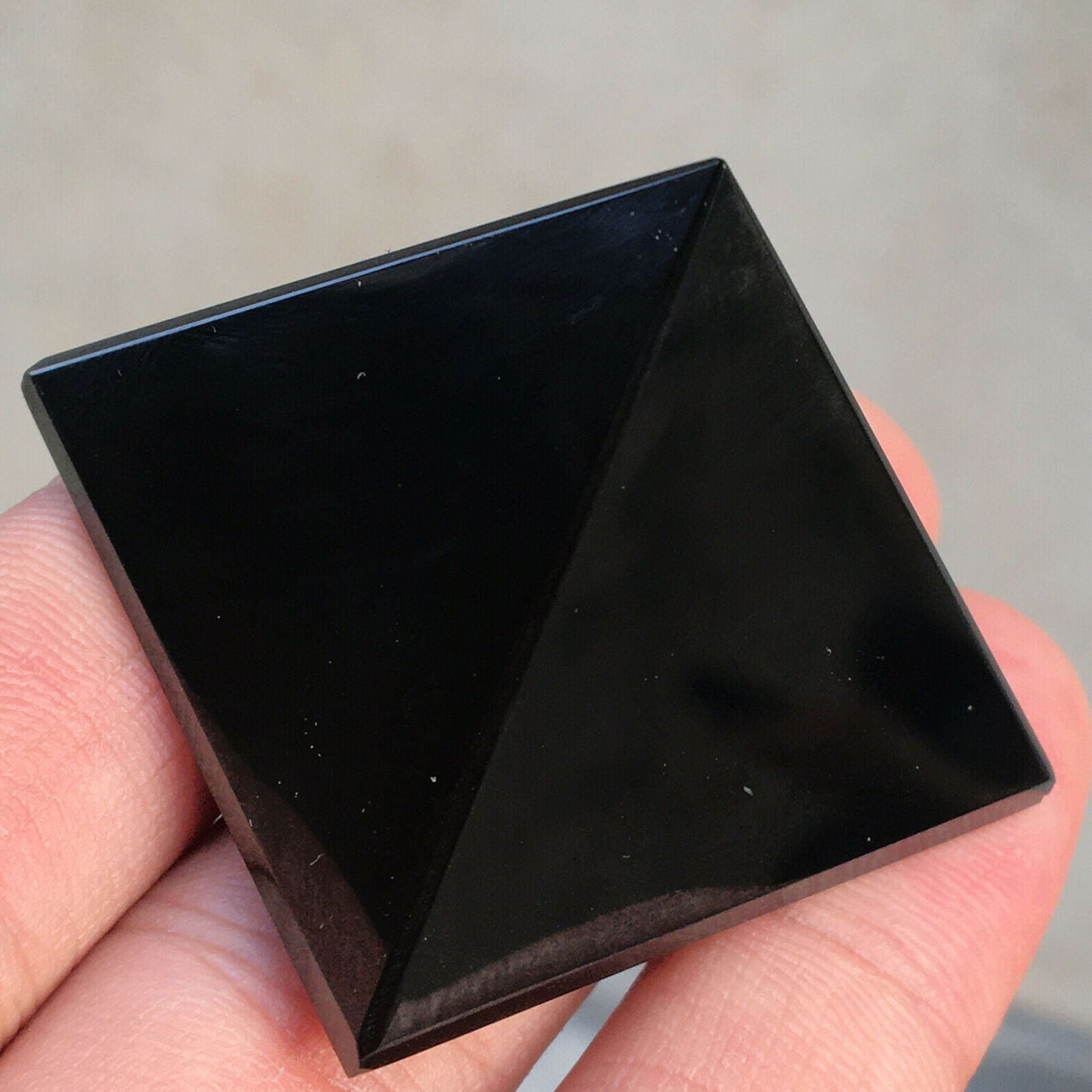 Natural Obsidian Pyramid Crystal Reiki Energy Healing Mineral Stone Specimen