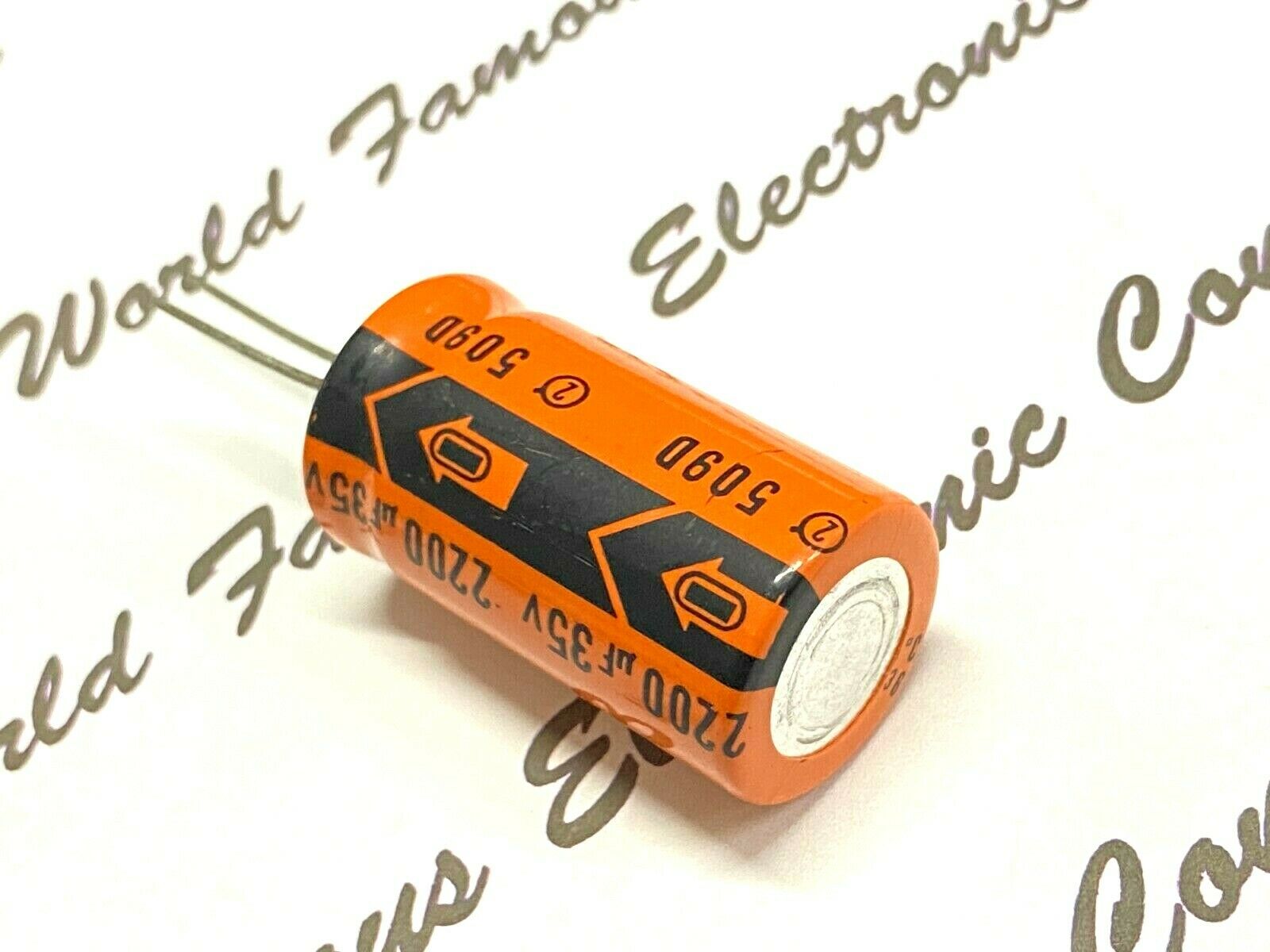 2pcs - SPRAGUE 509D 2200uF 35V  Radial Electrolytic Capacitor - NOS