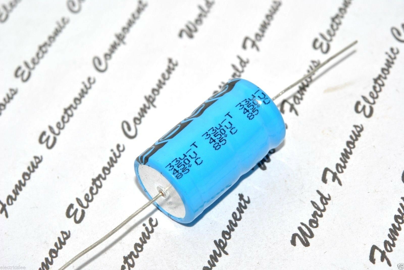 1pcs-VISHAY BC 042 ASH 33uF (33µF) 450V Axial Electrolytic Capacitor - 18x30mm