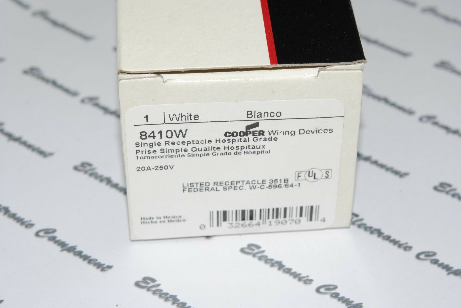 1pcs-COOPER WIRING 8410W Premium Hospital Single Receptacle 20A-250V Outlet