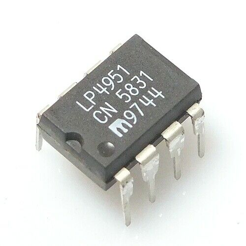 [10pcs] LP4951 ADJ Regulator DIP8