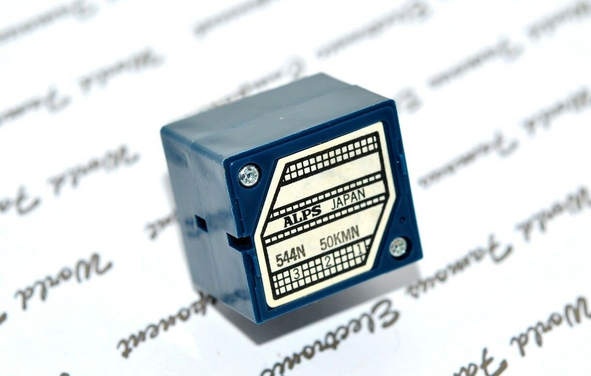 1pcs - ALPS RK27 50KMN Balance Dual Potentiometer knurled - JAPAN RK27112200440