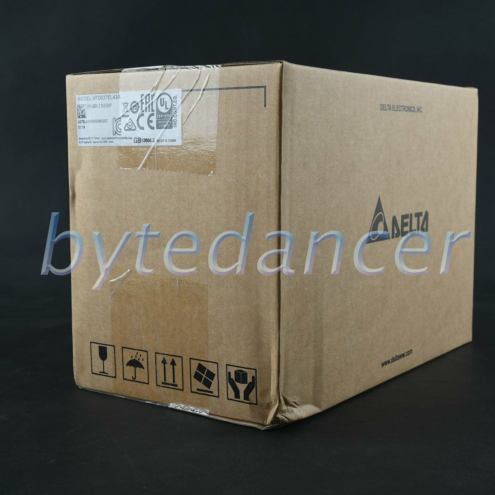 1PC Brand New Inverter VFD037EL43A One year warranty Fast  DT9T