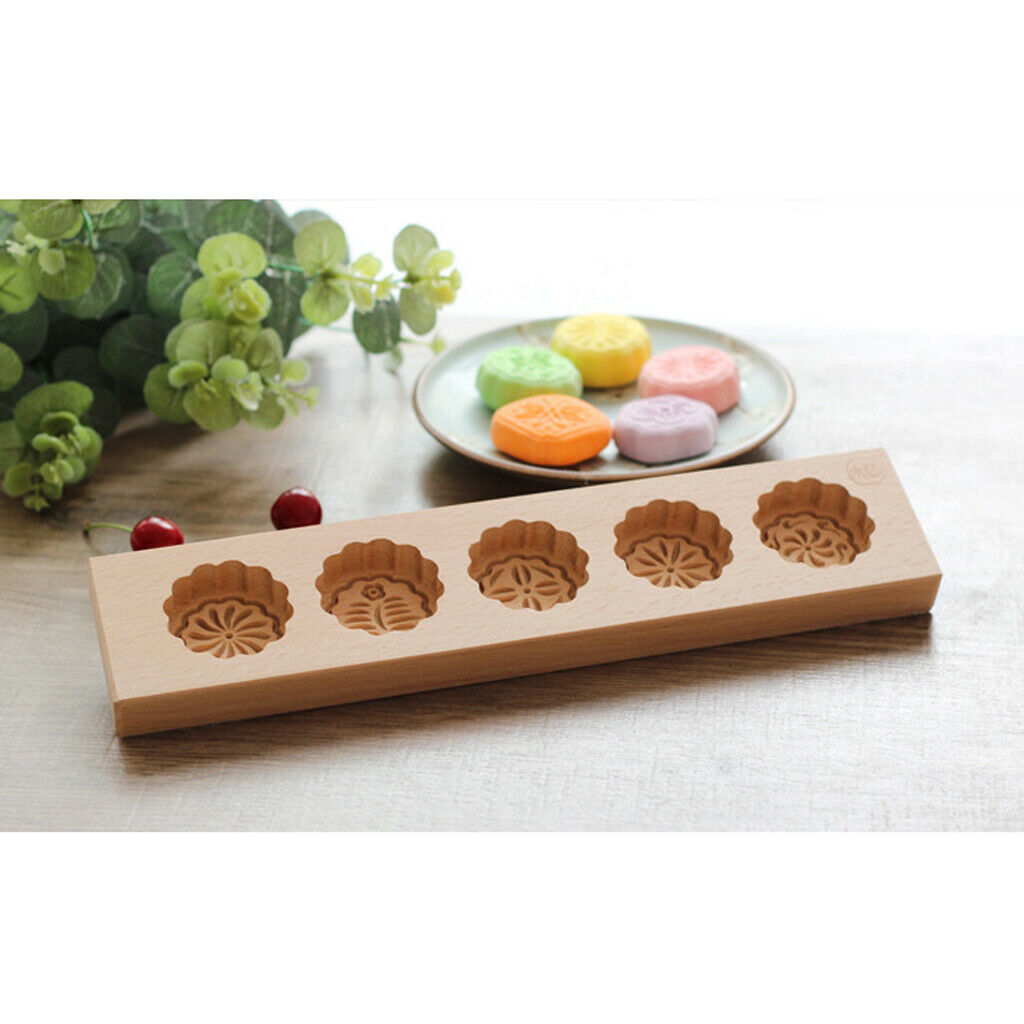 Chinese Traditional Mini Wooden Mid-autumn Festival Mooncake Mold -Flower #1