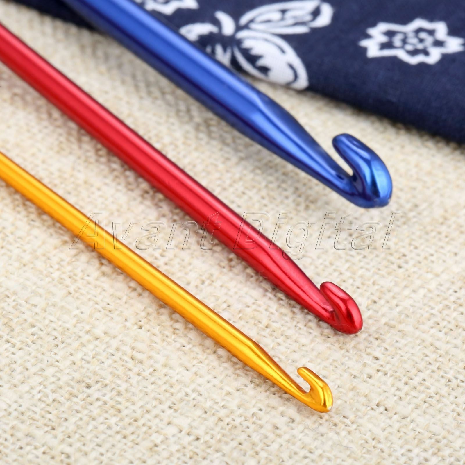 3Pcs 3 Size Crochet Hooks Aluminum With an Eye Knitting Yarn Needles Craft DIY