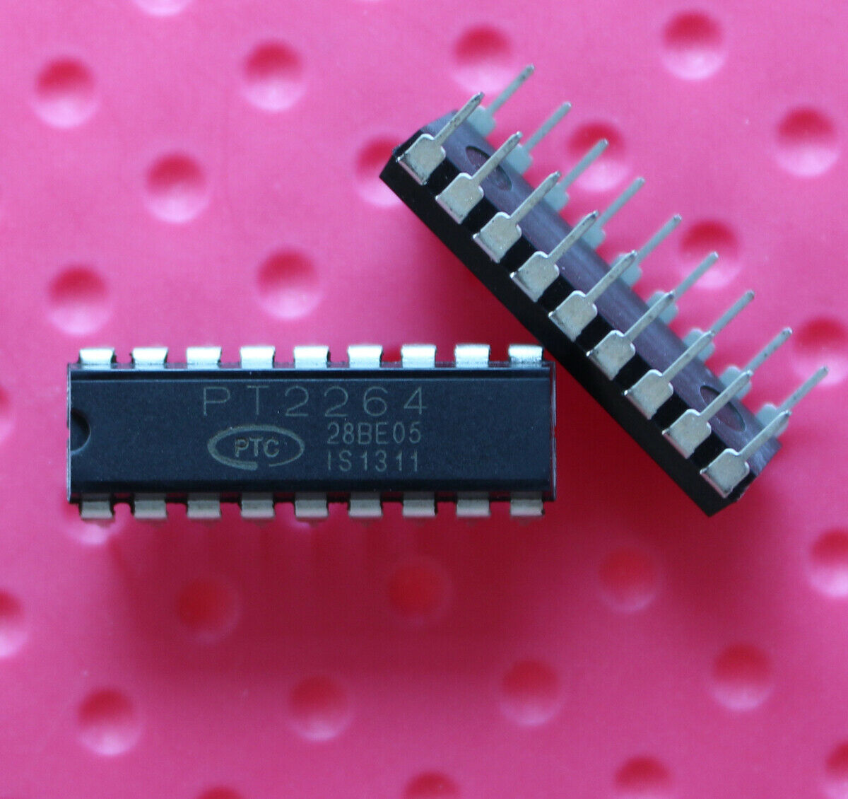 10pcs PT2264 DIP-18 Integrated Circuit IC