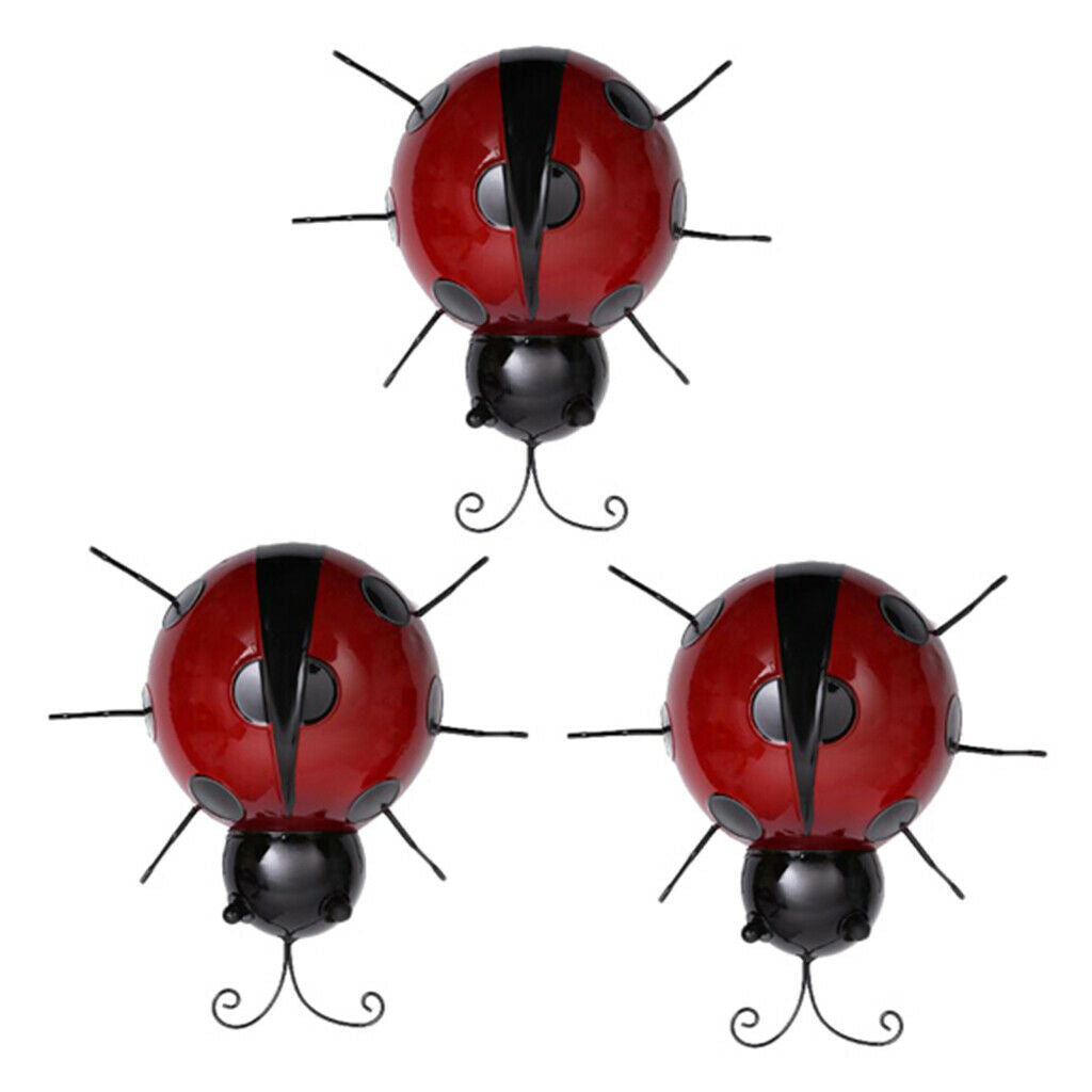 3Pcs Mini Metal Ladybug Fence Hanger for Wall Hanging Outdoor Garden Decor,