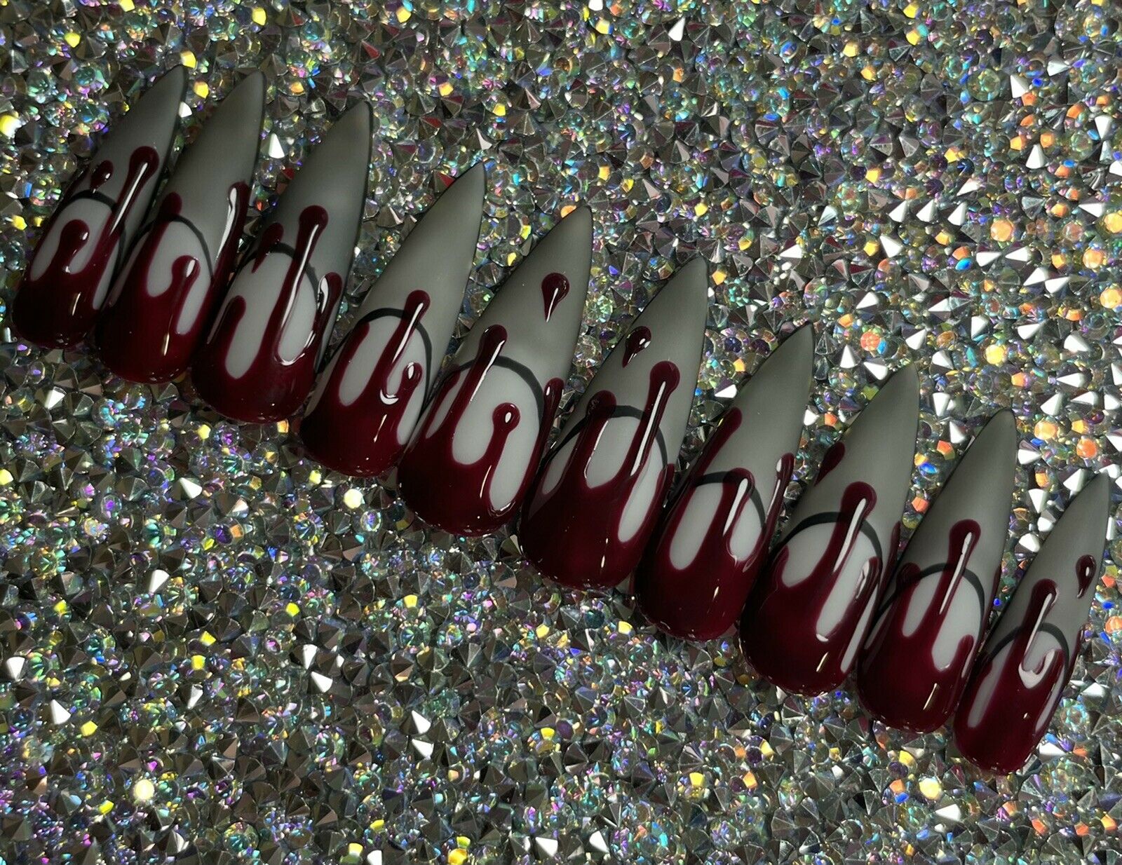 press on nails long stiletto bloody effect halloween