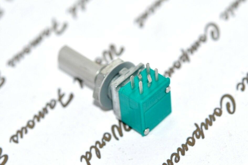 1pcs - ALPS RK09 50KA Volume Dual Potentiometer Half Shaft - RK09712200FS