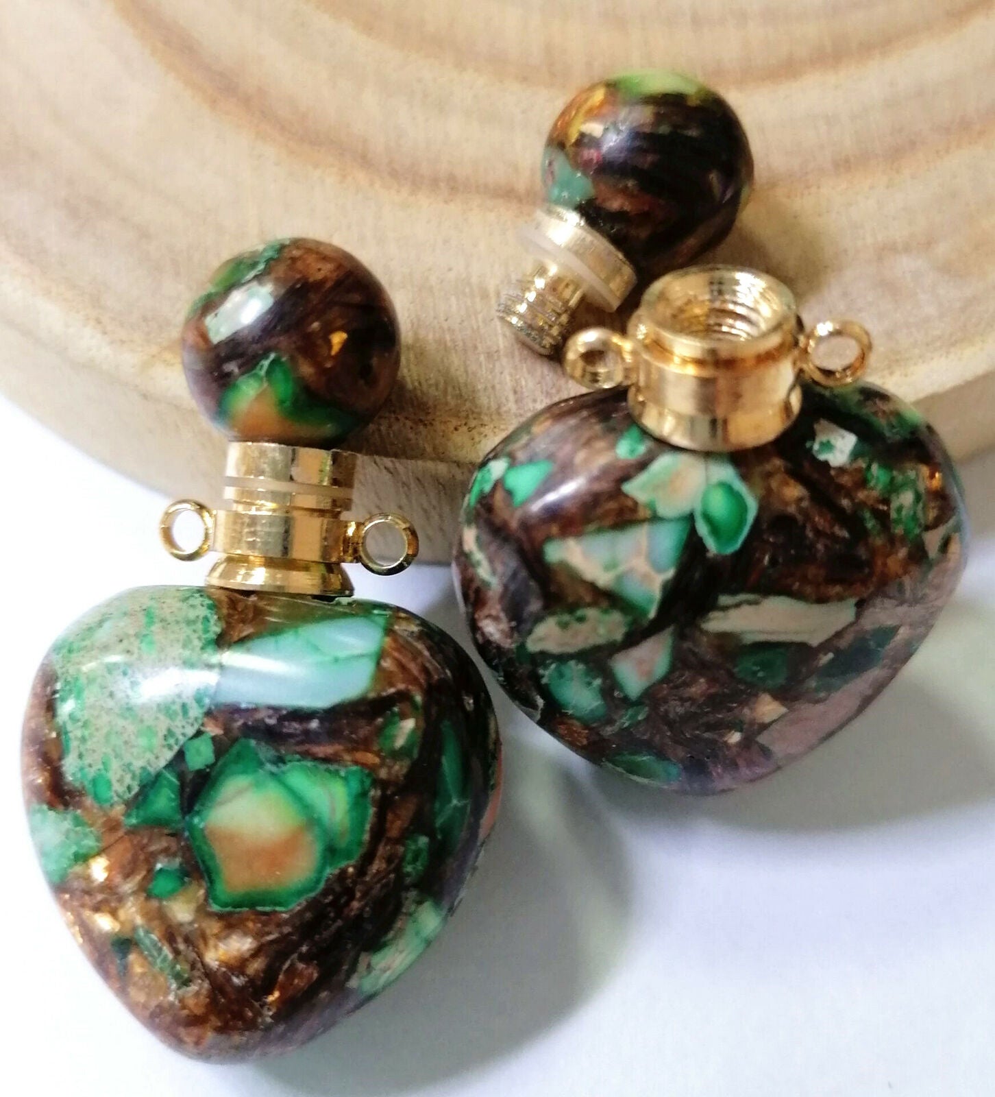 2Pcs 38x23x13mm Green Sea Sediment Jasper Perfume Bottle Heart Pendant HH6775