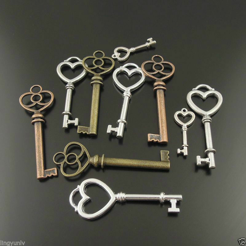 20 pcs Assorted Retro Heart Key Pendant Jewelry Making Art Crafting Alloy Charm