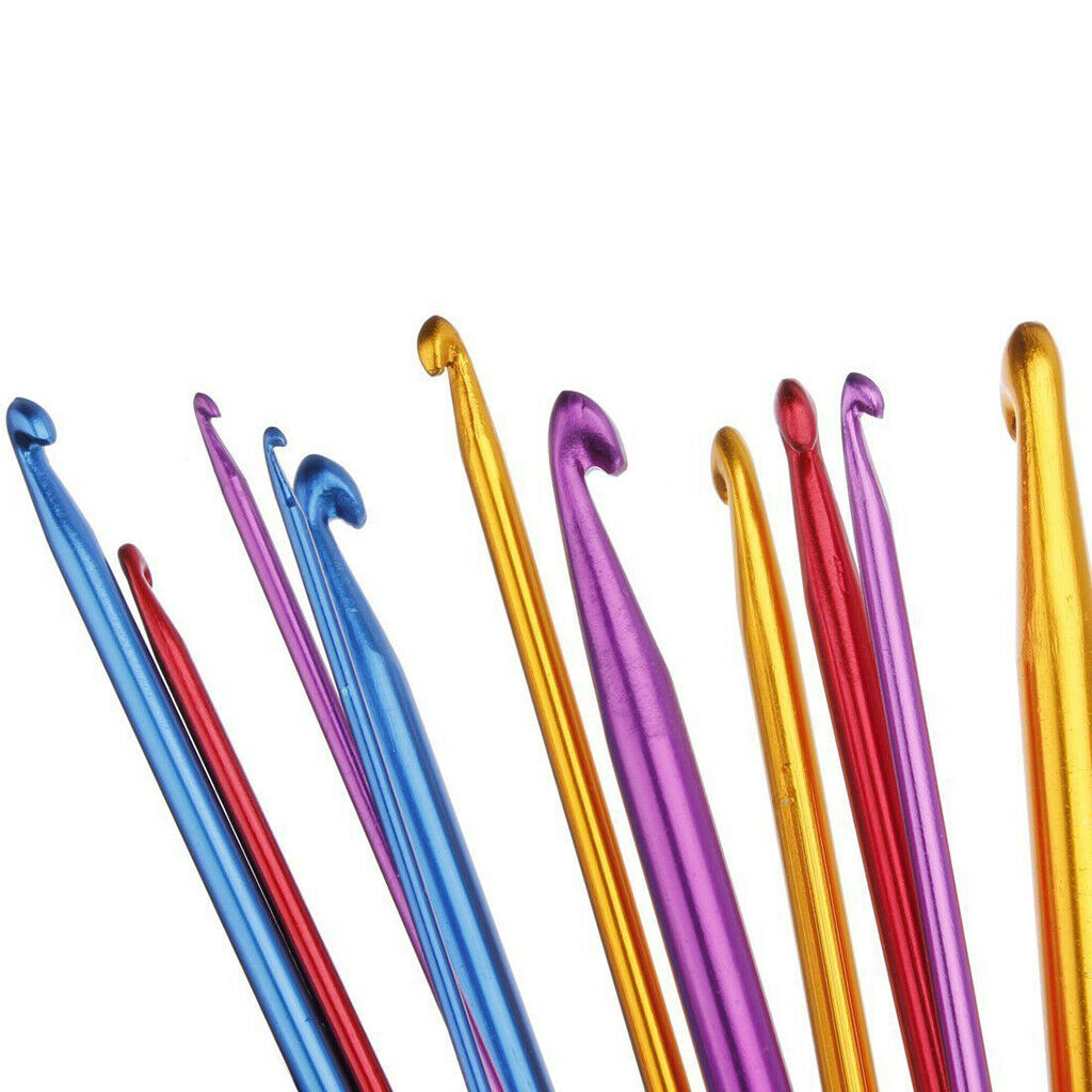 32pcs Ergonomic Crochet Hooks Set Knitting Needle Kit with Organizer Case