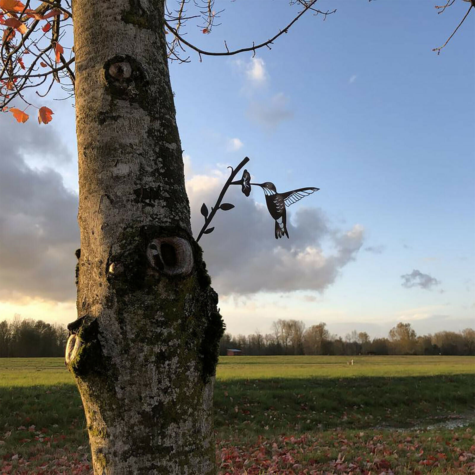 Hummingbird Metal Bird Art Garden DecorYard Tree Metal Art Ornament Outdoor