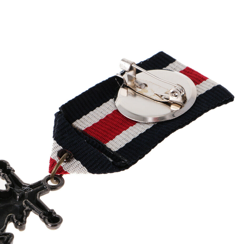 Charm Unisex Academic Brooch Horse Style Pendant Gift Lapel Pins