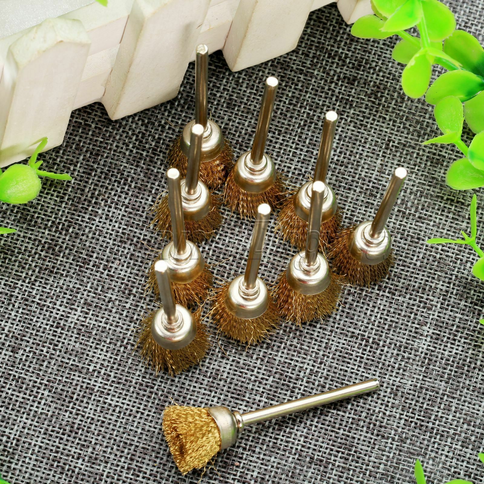 10Pcs 3mm Shank Mandrel Brass Wire Wheel Brushes Rotary Tool Grinder Accessories