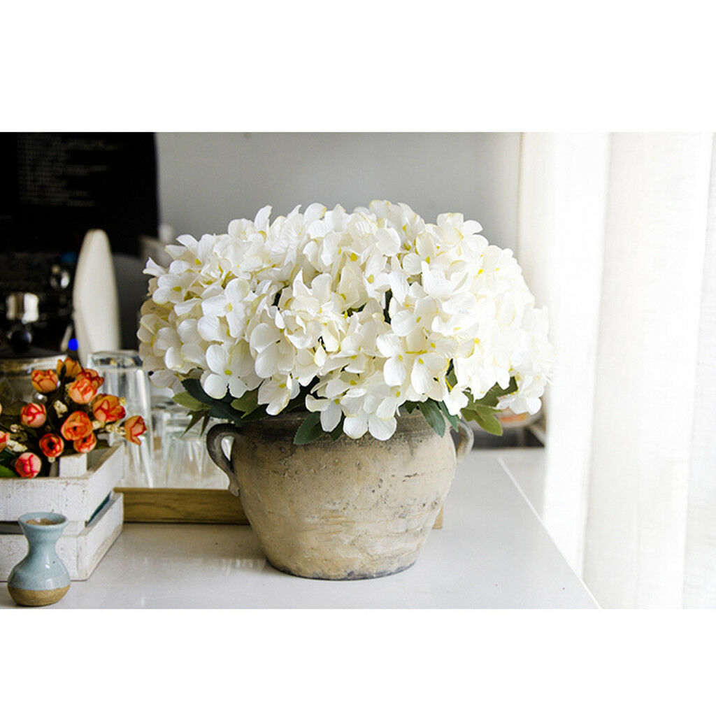 Upscale 6 Heads Artificial Hydrangea Simulation Flowers Bouquet Decor White