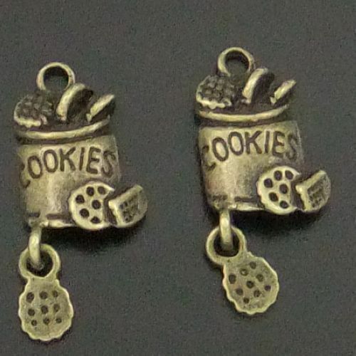 50PCS Atq Bronze Jewellry "Cookie" Charm Pendant 05753